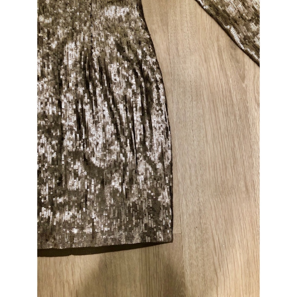 Express | Off the Shoulder Sheath Dress - Picture 3 of 4